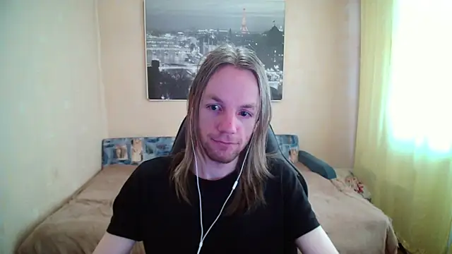 Snapshot of AdamDickens chatting on 22, 4, 2026 AdamDickens online show from 22, 4, 2026