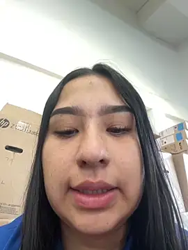 Snapshot of BELLAALEJA chatting on 22, 4, 2026 BELLAALEJA online show from 22, 4, 2026