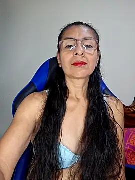 Snapshot of Natasha_50 chatting on 21, 12, 2025 Natasha 50 online show from 21, 12, 2025