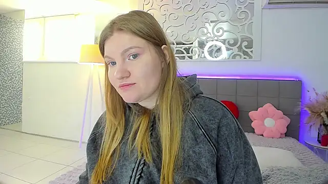 AshleyJoness online show from 27, 2, 2026