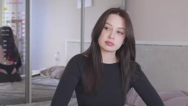 chillgirll online show from 11, 4, 2026