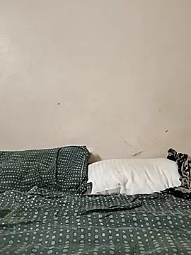 Snapshot of RENUKA_RAJPUT chatting on 27, 9, 2025 RENUKA RAJPUT online show from 27, 9, 2025