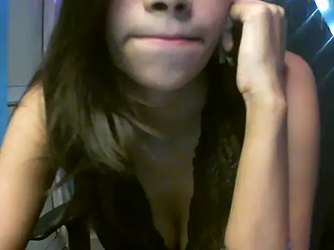 Snapshot of RENUKA_RAJPUT chatting on 12, 10, 2025 RENUKA RAJPUT online show from 12, 10, 2025