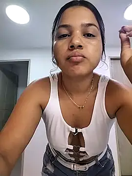 Snapshot of Eimy-04 chatting on 22, 4, 2026 Eimy-04 online show from 22, 4, 2026