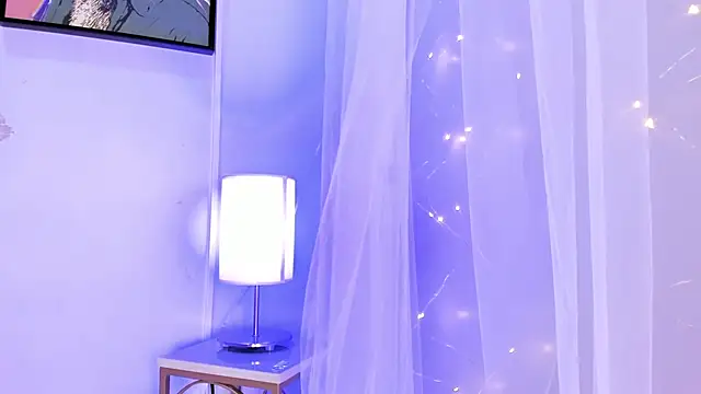 Snapshot of dulce_fiore07 chatting on 9, 7, 2026 dulce fiore07 online show from 9, 7, 2026