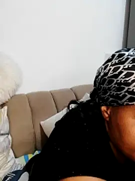 Snapshot of ChubbyBitch26 chatting on 22, 6, 2026 ChubbyBitch26 online show from 22, 6, 2026