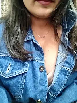 MISS RIYA14 online show from 7, 1, 2026