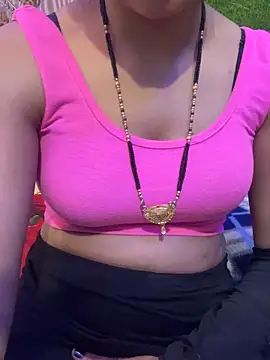 Snapshot of SEXY-SIMI-BHABI chatting on 17, 4, 2026 SEXY-SIMI-BHABI online show from 17, 4, 2026