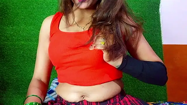 Snapshot of SEXY-SIMI-BHABI chatting on 15, 5, 2026 SEXY-SIMI-BHABI online show from 15, 5, 2026