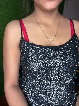 Snapshot of SEXY-SIMI-BHABI chatting on 18, 5, 2026 SEXY-SIMI-BHABI online show from 18, 5, 2026