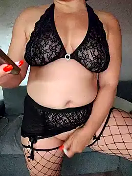 Snapshot of BigAssMom_ chatting on 9, 5, 2026 BigAssMom online show from 9, 5, 2026