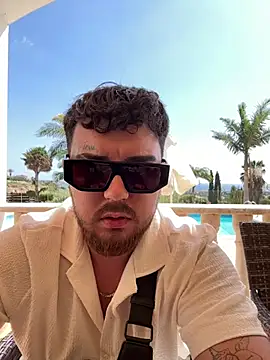 Snapshot of MrSavagexx chatting on 13, 4, 2026 MrSavagexx online show from 13, 4, 2026