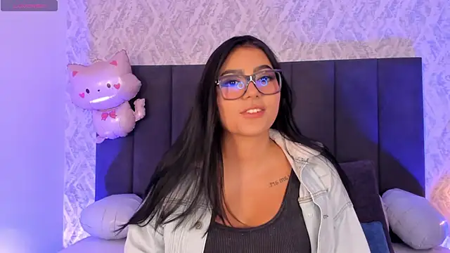 Snapshot of dana_hazze chatting on 15, 7, 2026 dana hazze online show from 15, 7, 2026