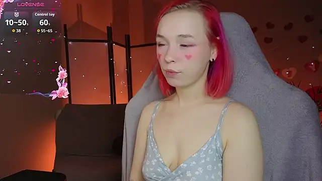 Snapshot of NaomiYoru chatting on 15, 2, 2026 NaomiYoru online show from 15, 2, 2026