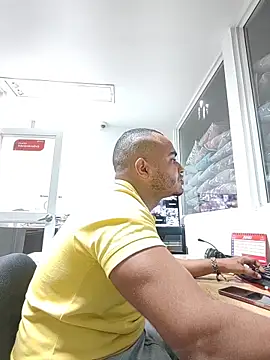 SanChacal5694 online show from 6, 4, 2026