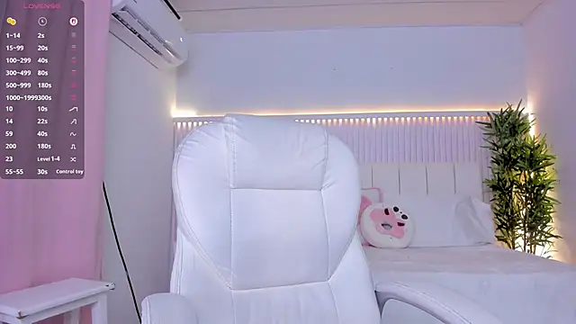 Alissa piee online show from 19, 3, 2026