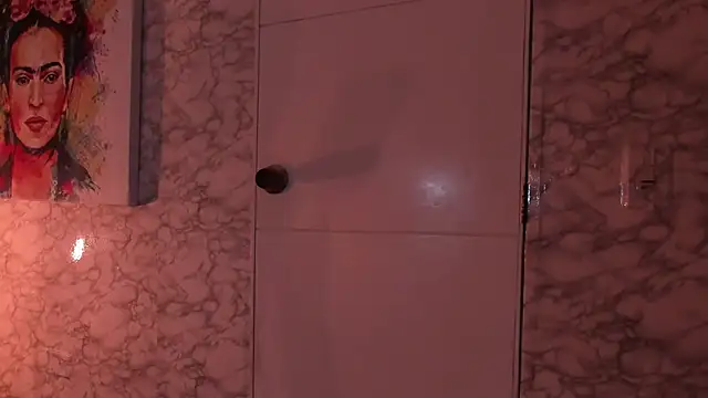 SASHA BROWNIE   online show from 8, 11, 2025