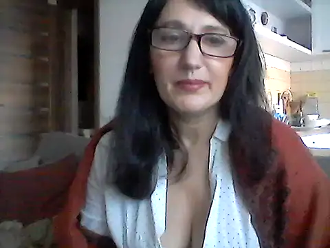 Snapshot of Elena48324 chatting on 18, 1, 2026 Elena48324 online show from 18, 1, 2026