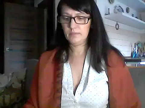 Snapshot of Elena48324 chatting on 5, 2, 2026 Elena48324 online show from 5, 2, 2026