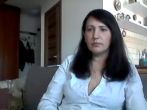 Snapshot of Elena48324 chatting on 4, 4, 2026 Elena48324 online show from 4, 4, 2026