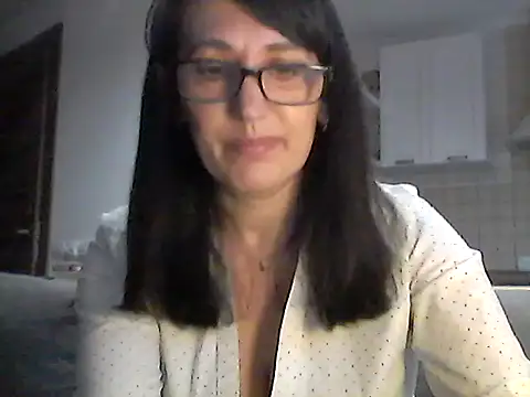 Snapshot of Elena48324 chatting on 16, 4, 2026 Elena48324 online show from 16, 4, 2026