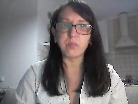 Snapshot of Elena48324 chatting on 29, 4, 2026 Elena48324 online show from 29, 4, 2026