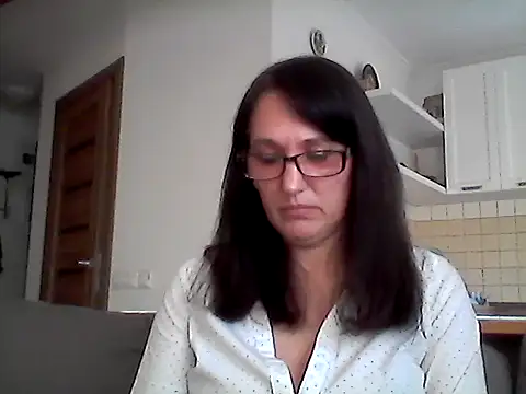 Snapshot of Elena48324 chatting on 30, 4, 2026 Elena48324 online show from 30, 4, 2026