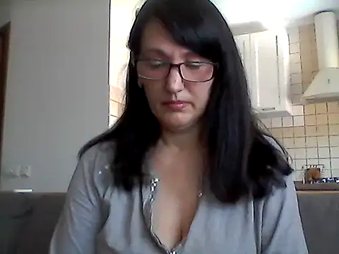 Snapshot of Elena48324 chatting on 2, 5, 2026 Elena48324 online show from 2, 5, 2026
