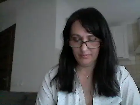 Snapshot of Elena48324 chatting on 6, 5, 2026 Elena48324 online show from 6, 5, 2026