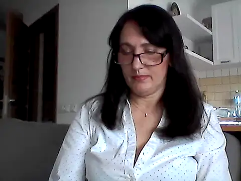 Snapshot of Elena48324 chatting on 8, 5, 2026 Elena48324 online show from 8, 5, 2026