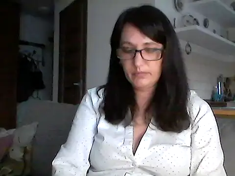 Snapshot of Elena48324 chatting on 13, 5, 2026 Elena48324 online show from 13, 5, 2026