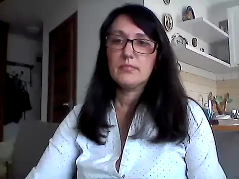 Snapshot of Elena48324 chatting on 19, 5, 2026 Elena48324 online show from 19, 5, 2026