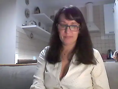 Snapshot of Elena48324 chatting on 21, 5, 2026 Elena48324 online show from 21, 5, 2026