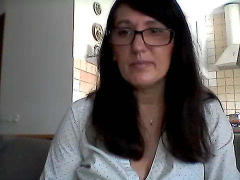 Snapshot of Elena48324 chatting on 7, 6, 2026 Elena48324 online show from 7, 6, 2026