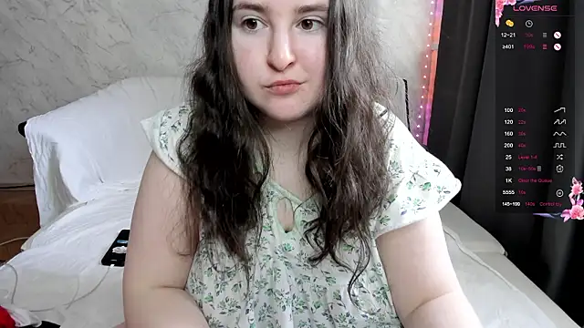 Snapshot of alice_allens chatting on 1, 2, 2026 alice allens online show from 1, 2, 2026