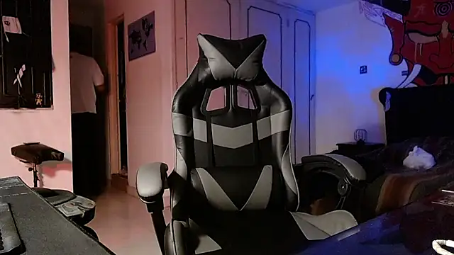 malek xarx  online show from 12, 3, 2026