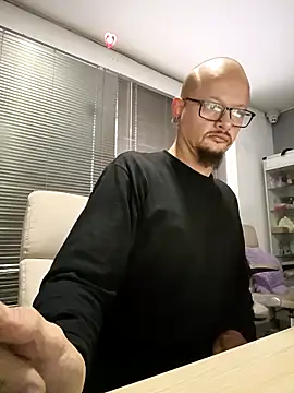 Snapshot of zain_kreigger chatting on 14, 9, 2025 zain kreigger online show from 14, 9, 2025