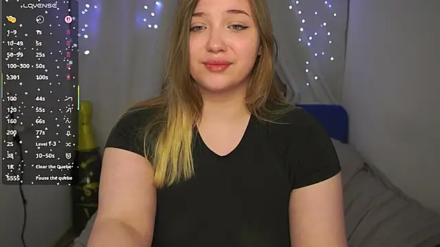 CuteSharloti online show from 19, 4, 2026