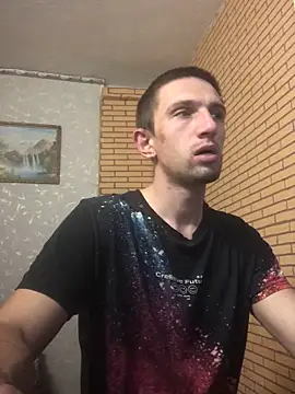 Snapshot of Alexilon chatting on 9, 11, 2025 Alexilon online show from 9, 11, 2025