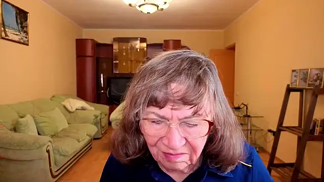 Snapshot of Betty_Brick chatting on 7, 1, 2026 Betty Brick online show from 7, 1, 2026