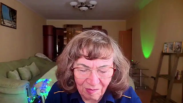 Snapshot of Betty_Brick chatting on 11, 1, 2026 Betty Brick online show from 11, 1, 2026