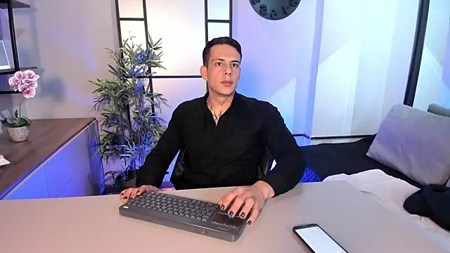 Dustin Sonne online show from 13, 4, 2026