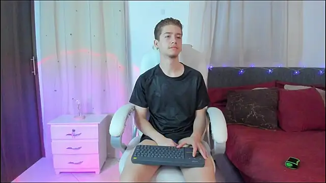 ThiagooJames online show from 6, 1, 2026