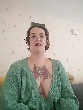Snapshot of DadoTigresse chatting on 24, 9, 2025 DadoTigresse online show from 24, 9, 2025