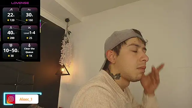 Aleecandrews online show from 2, 12, 2025