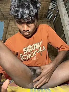 Snapshot of tamannacouple chatting on 4, 12, 2025 tamannacouple online show from 4, 12, 2025
