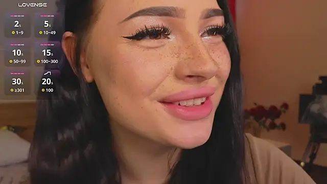 honey     bunny online show from 5, 4, 2026