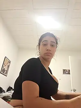 Samantha hotly online show from 27, 3, 2026