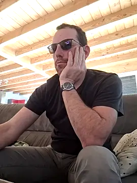 BrunJulienMetis online show from 8, 2, 2026