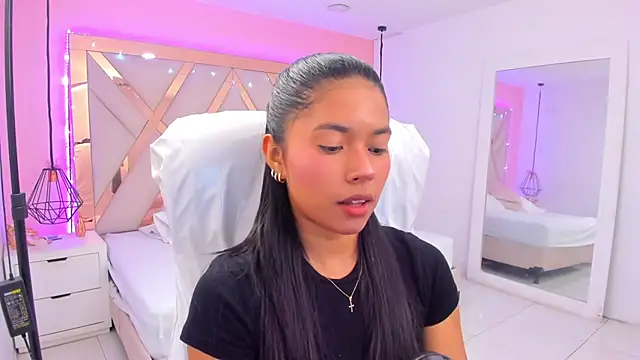 samantaa shy online show from 4, 4, 2026